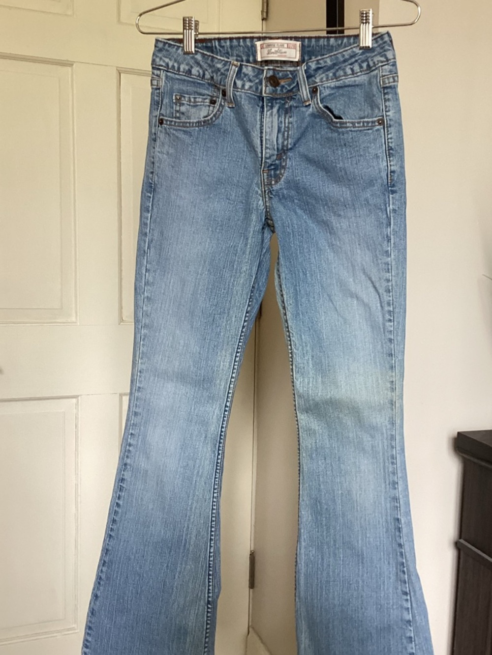 Levi Strauss Signature-Light Wash Women's Jeans - Classic Flare